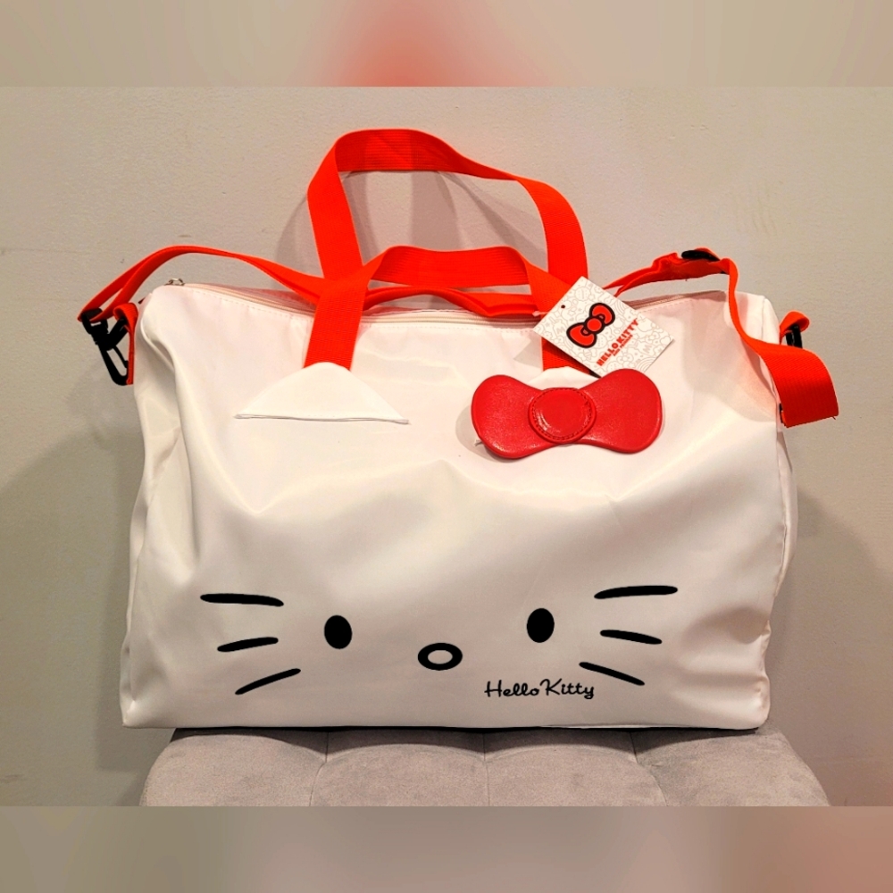 Bioworld Hello Kitty Travel Bag-NWT